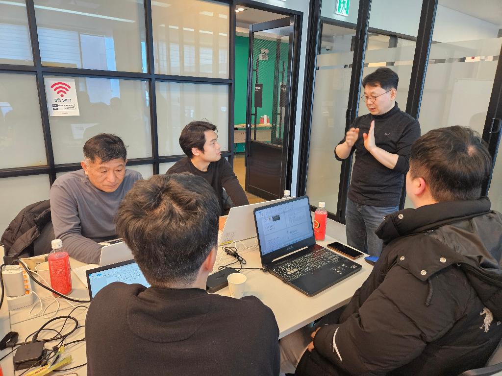 원스톱 창업컨설팅 '창업아카데미'